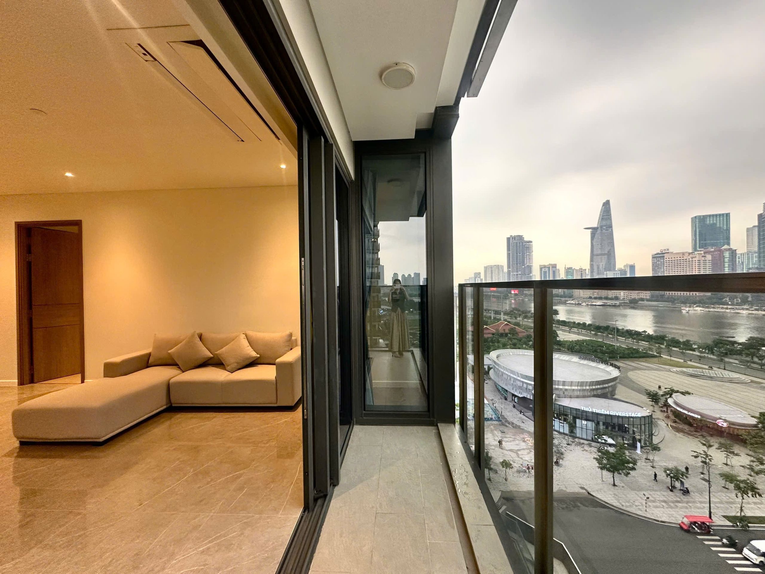Basic Furnashing For Sale: 3-Bedroom Apartment | 137 m² | Basic Furnishings | The Opera ...