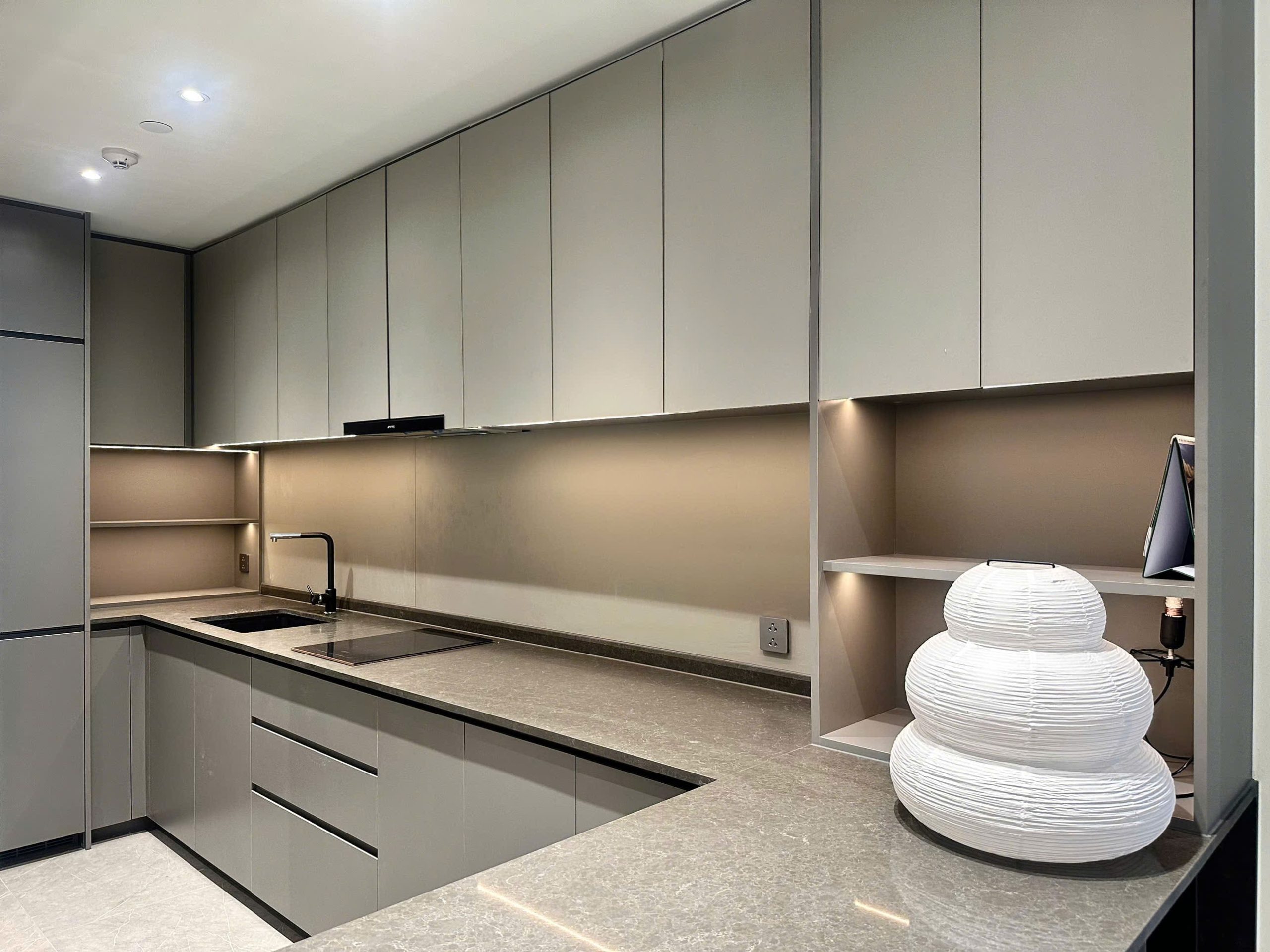 Basic Furnashing For Sale: 3-Bedroom Apartment | 137 m² | Basic Furnishings | The Opera ...